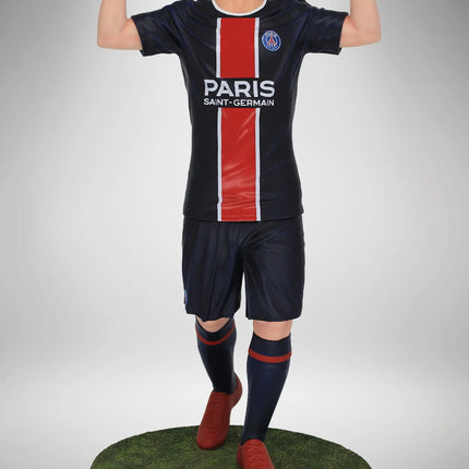 Lionel Messi Football's Finest Resin Statue 1/3 Paris Saint-Germain 60 cm