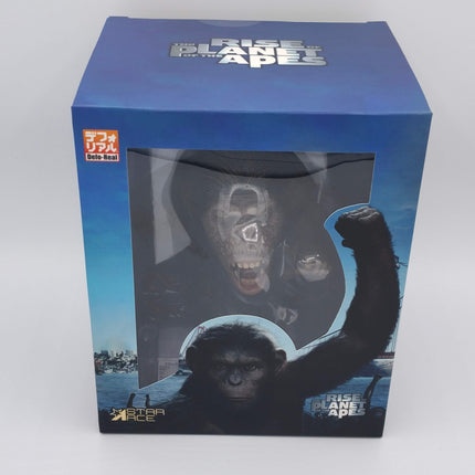 Caesar Chain Ver. Deluxe Rise of the Planet of the Apes Deform Real Series Soft Vinyl Statue 15 cm